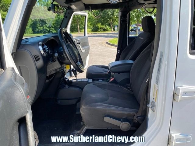 2016 Jeep Wrangler Unlimited Sahara