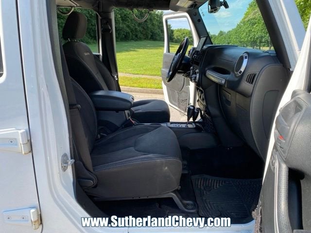 2016 Jeep Wrangler Unlimited Sahara