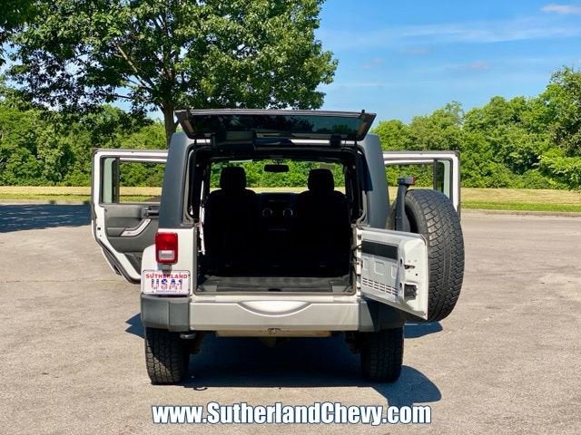 2016 Jeep Wrangler Unlimited Sahara