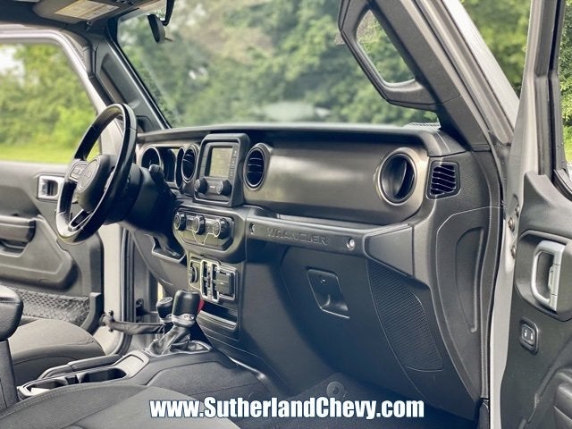 2020 Jeep WRAN SPORT