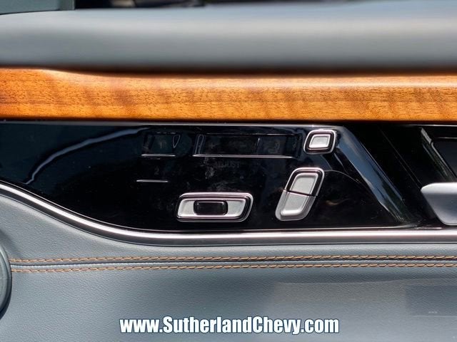 2023 Jeep Grand Wagoneer Series II