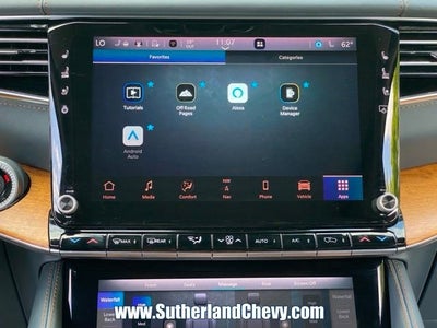 2023 Jeep Grand Wagoneer Series II