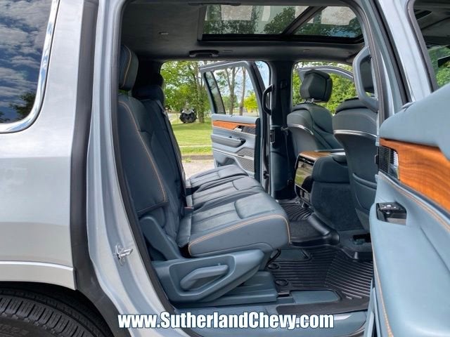 2023 Jeep Grand Wagoneer Series II