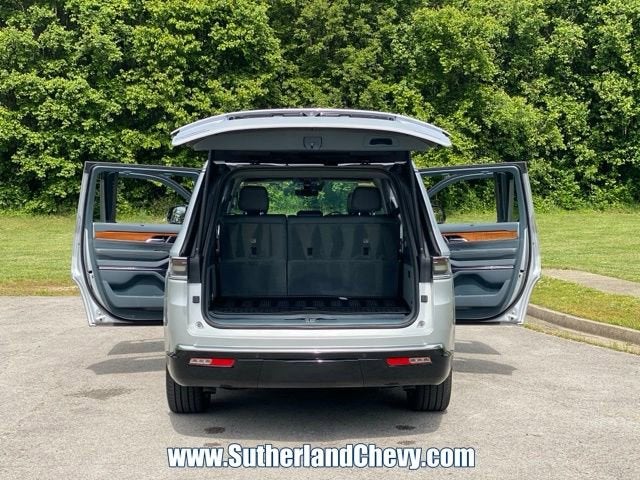 2023 Jeep Grand Wagoneer Series II