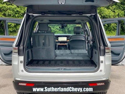 2023 Jeep Grand Wagoneer Series II