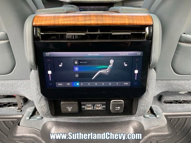 2023 Jeep Grand Wagoneer Series II