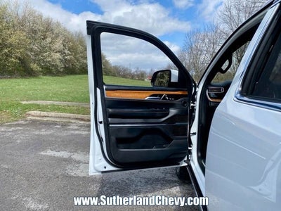 2022 Jeep Grand Wagoneer Series III