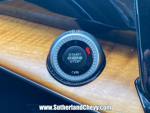 2022 Jeep Grand Wagoneer Series III