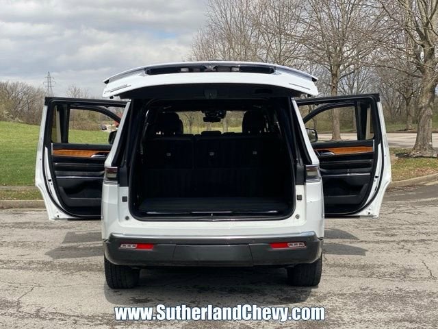 2022 Jeep Grand Wagoneer Series III