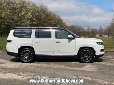 2022 Jeep Grand Wagoneer Series III