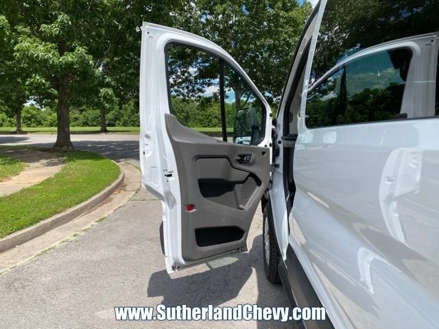 2024 Ford Transit Passenger Wagon XL