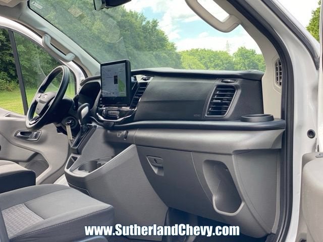 2024 Ford Transit Passenger Wagon XL