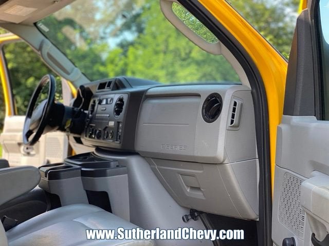 2019 Ford E-Series Cutaway NA