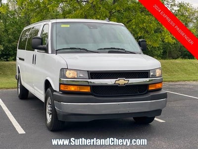 2024 Chevrolet Express Passenger 3500 1LT