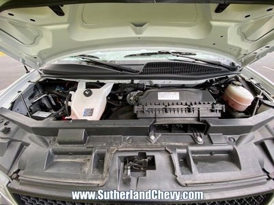 2024 Chevrolet Express Passenger 3500 1LT