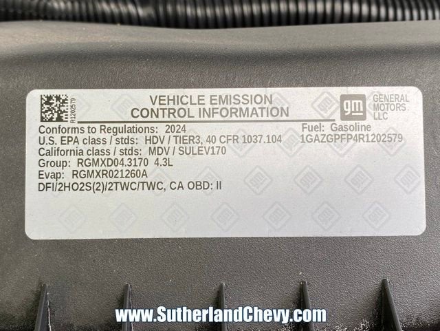 2024 Chevrolet Express Passenger 3500 1LT
