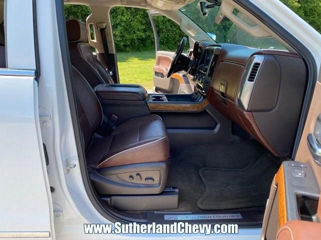 2015 Chevrolet Silverado 3500 HD High Country