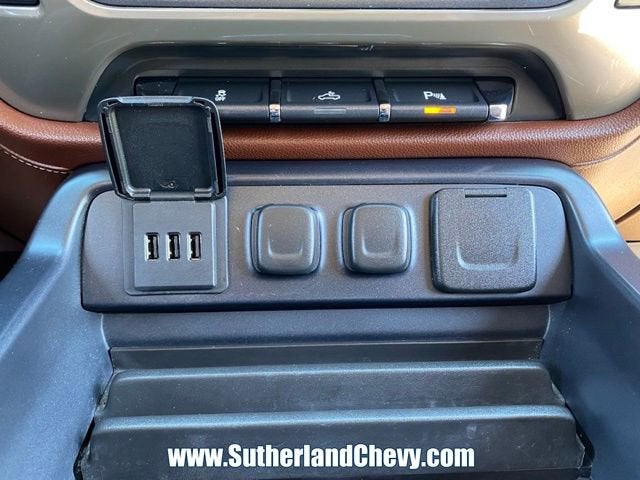 2015 Chevrolet Silverado 3500 HD High Country