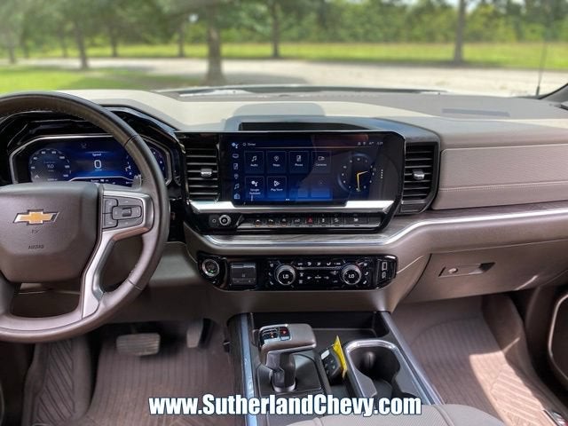 2024 Chevrolet Silverado 1500 LTZ