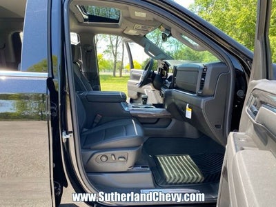 2025 Chevrolet Silverado 1500 LTZ