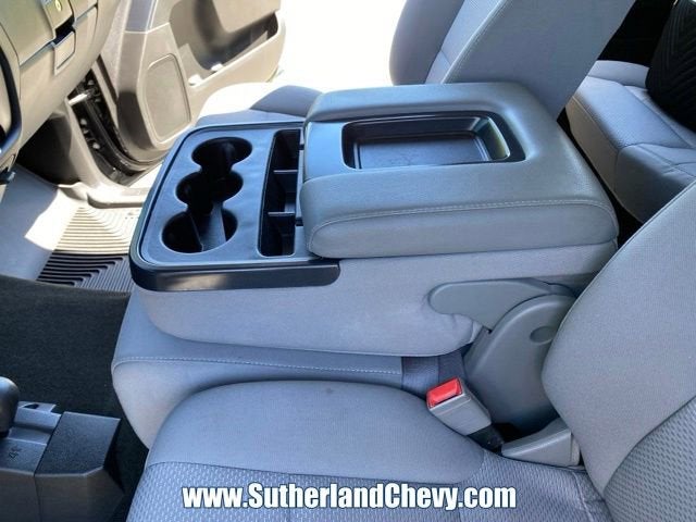 2018 Chevrolet Silverado 1500 Custom