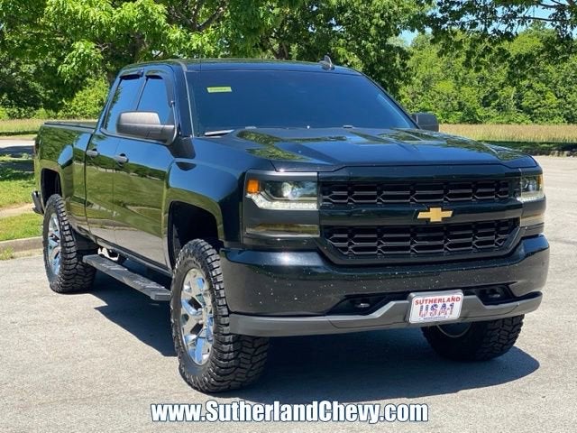 2018 Chevrolet Silverado 1500 Custom