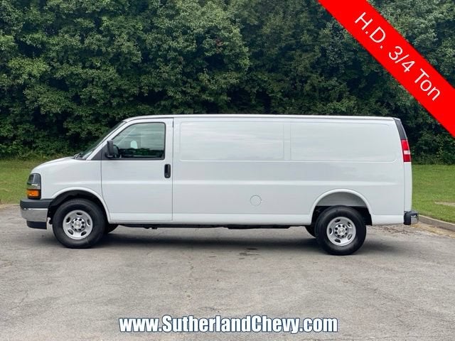 2026 Chevrolet Express Cargo WT