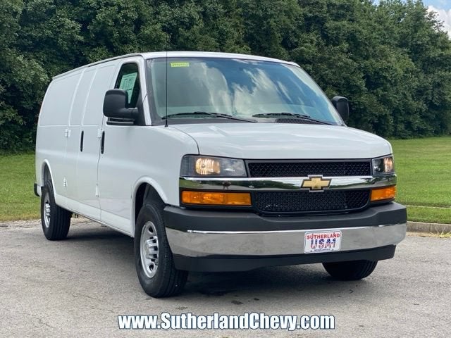 2026 Chevrolet Express Cargo WT