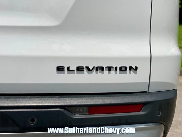 2025 GMC Acadia Elevation