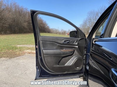 2022 GMC Acadia Denali