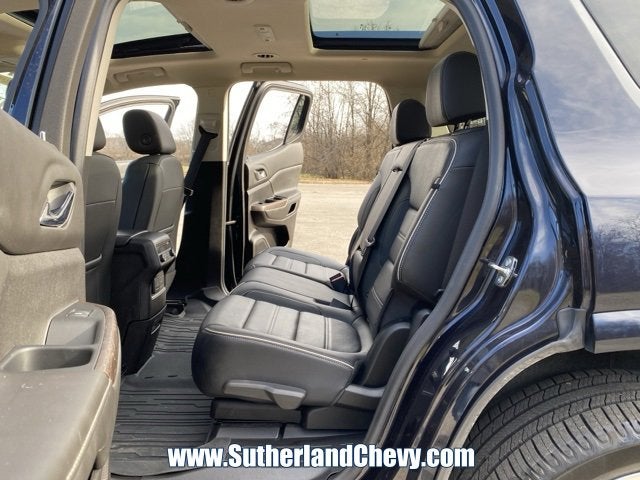 2022 GMC Acadia Denali