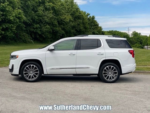 2023 GMC Acadia Denali