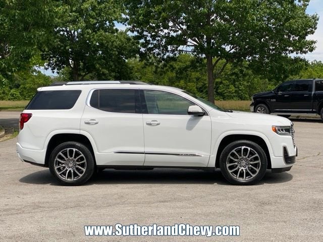 2023 GMC Acadia Denali
