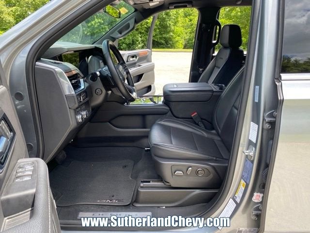 2025 GMC Yukon Denali