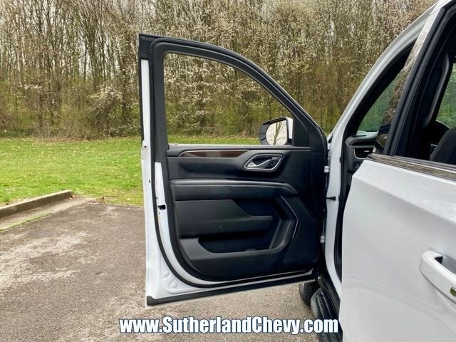 2024 GMC Yukon XL SLE