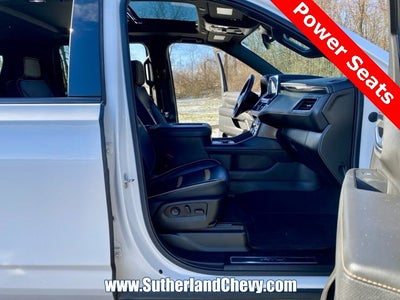 2023 GMC Yukon XL AT4