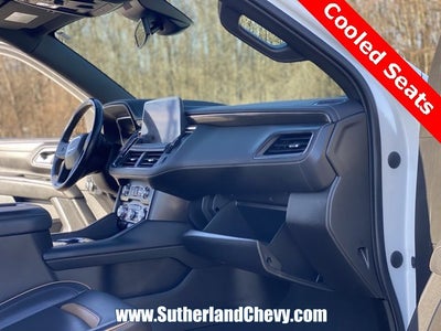 2023 GMC Yukon XL AT4