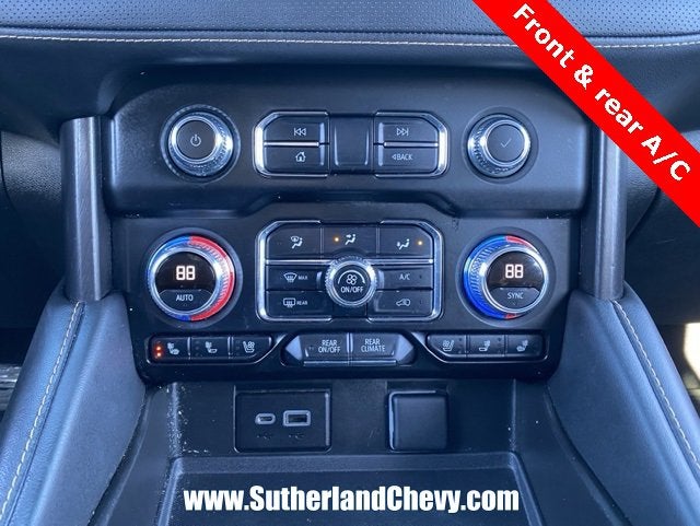 2023 GMC Yukon XL AT4