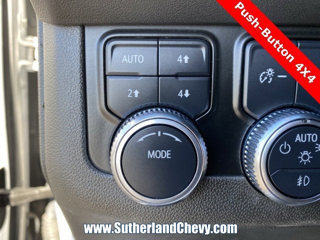 2023 GMC Yukon XL AT4