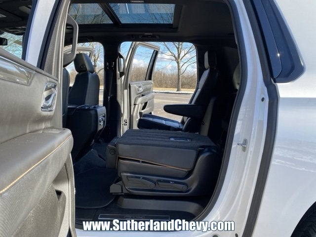 2023 GMC Yukon XL AT4