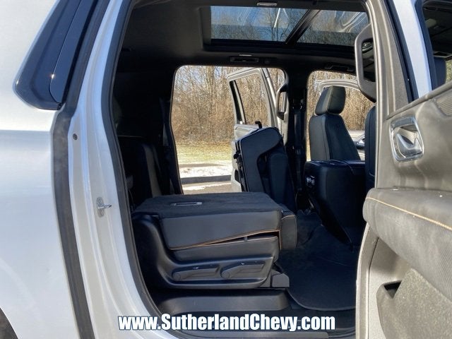 2023 GMC Yukon XL AT4