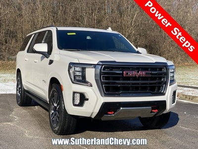 2023 GMC Yukon XL AT4
