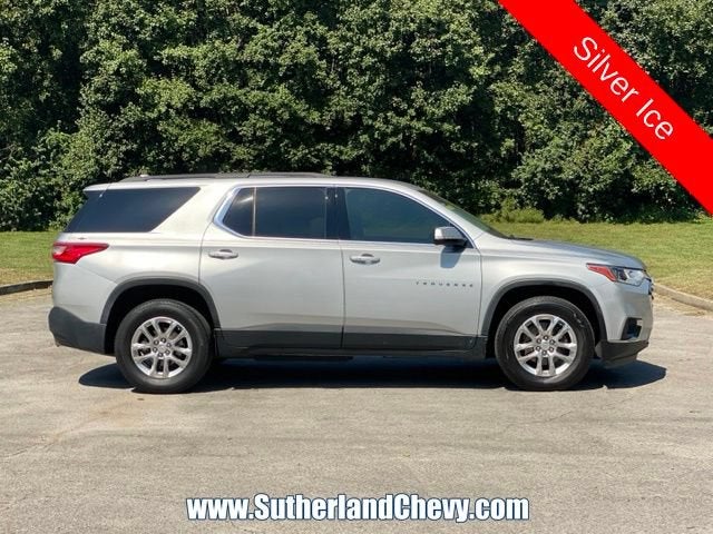 2020 Chevrolet Traverse LT Cloth