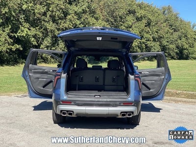 2024 Chevrolet Traverse LT