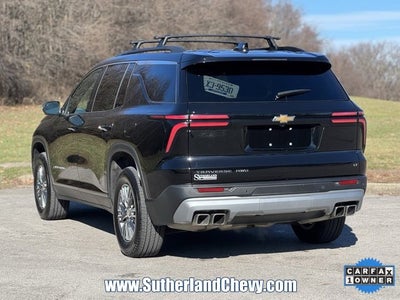 2024 Chevrolet Traverse LT