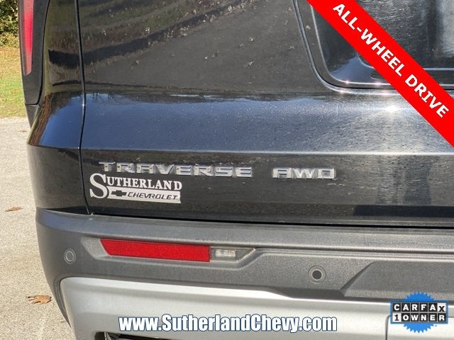 2024 Chevrolet Traverse LT