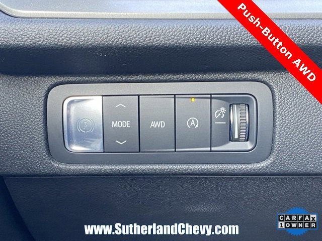 2024 Chevrolet Traverse LT