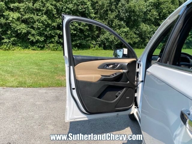 2022 Chevrolet Traverse Premier