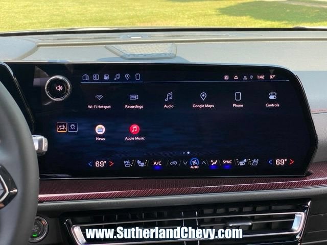 2027 Chevrolet Traverse RS