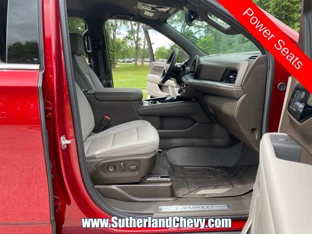 2026 Chevrolet Suburban LT